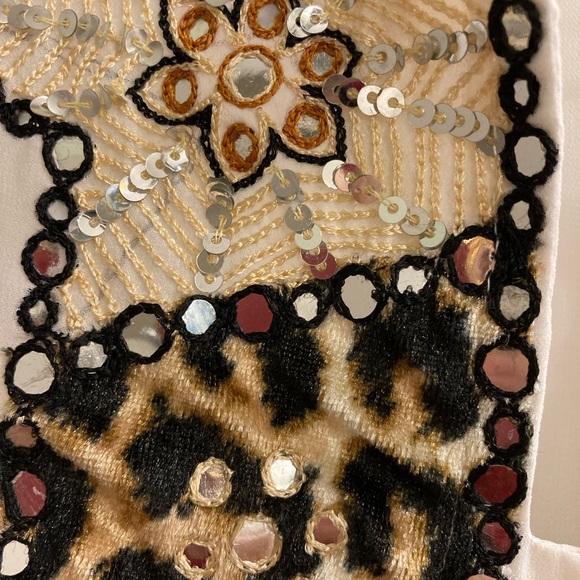 Georgette Top. Excellent Condition. White. Large. Beautiful - Picture 5 of 11